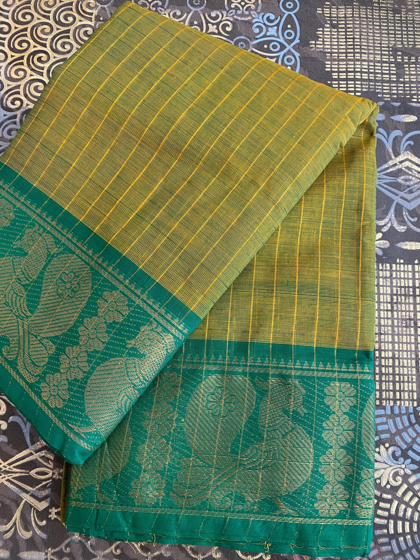 Madurai Sungudi Saree