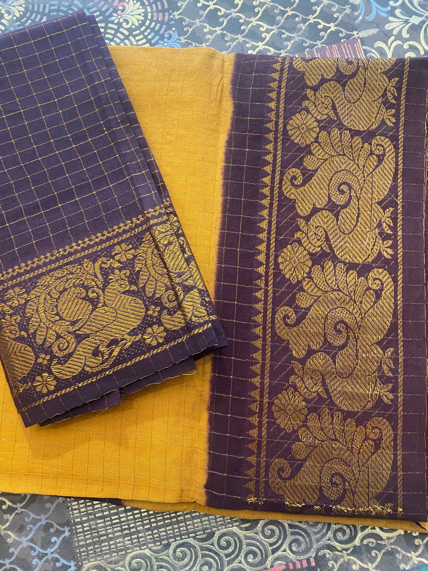 Madurai Sungudi Saree ( With Blouse )