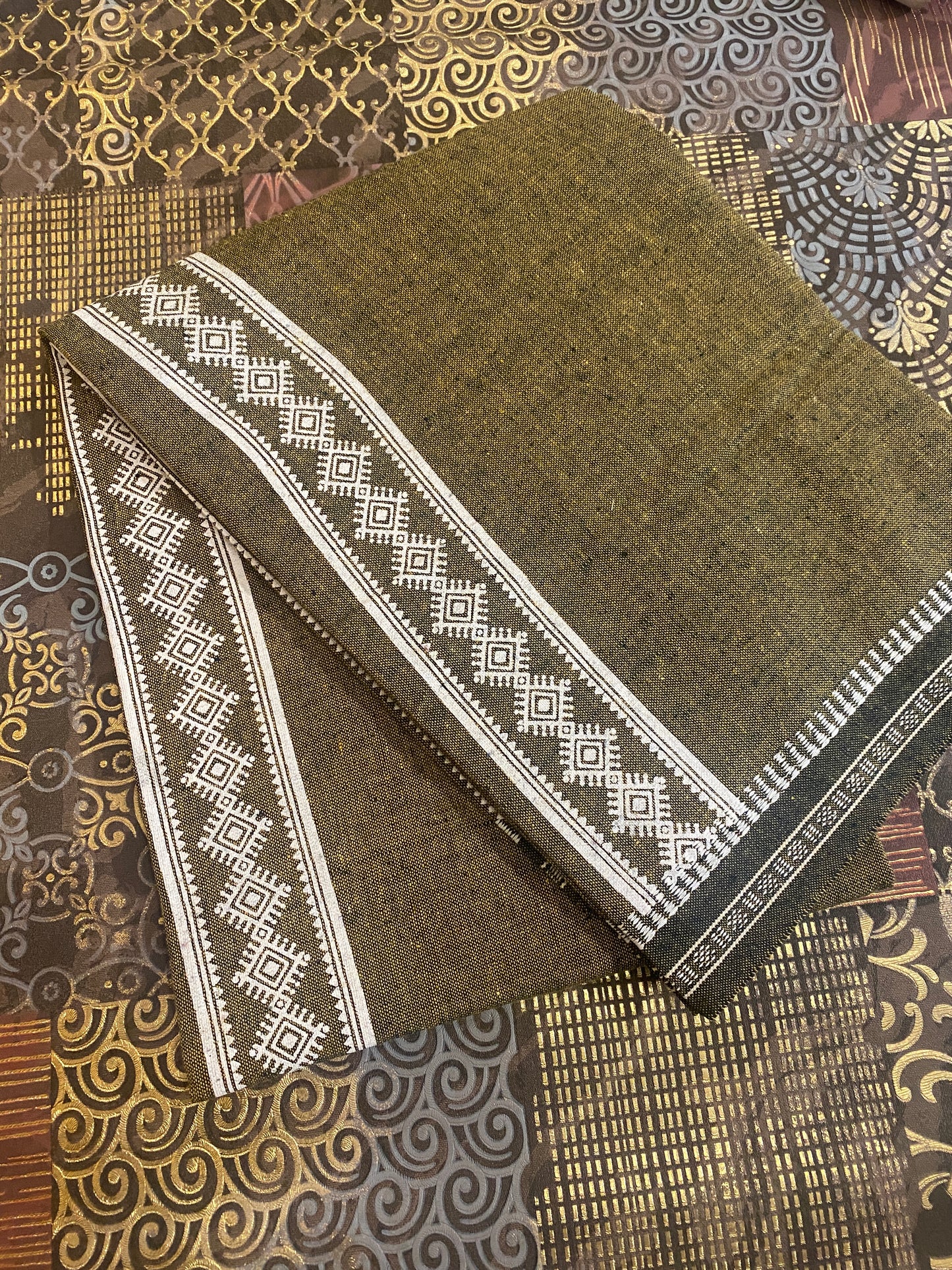Colour Dhothi With Printed Kara