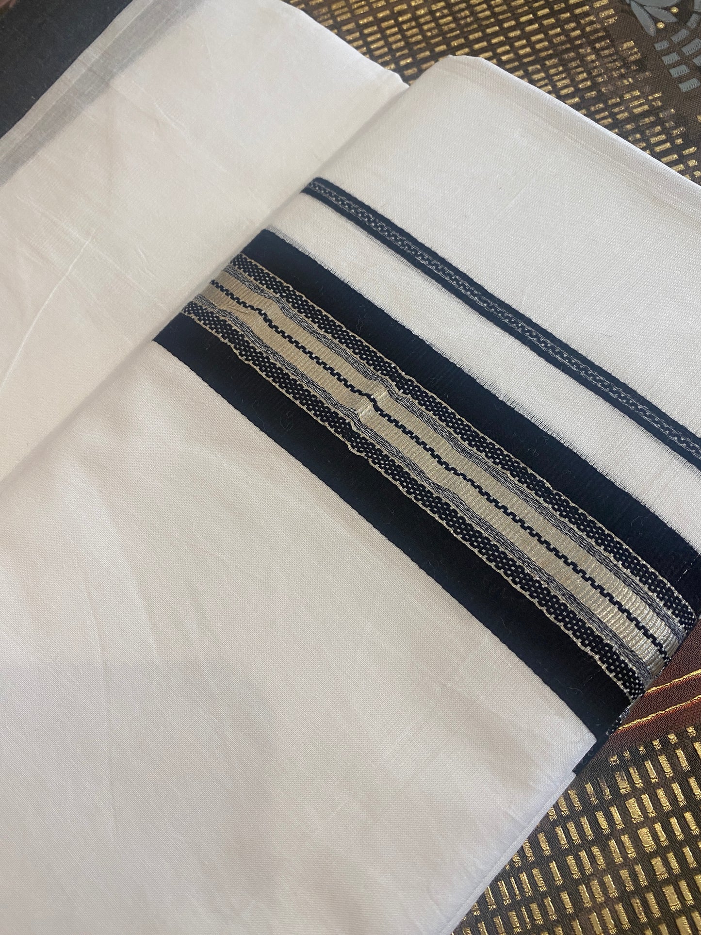 Handloom Double Dhothi ( Black & Silver Zari Border )