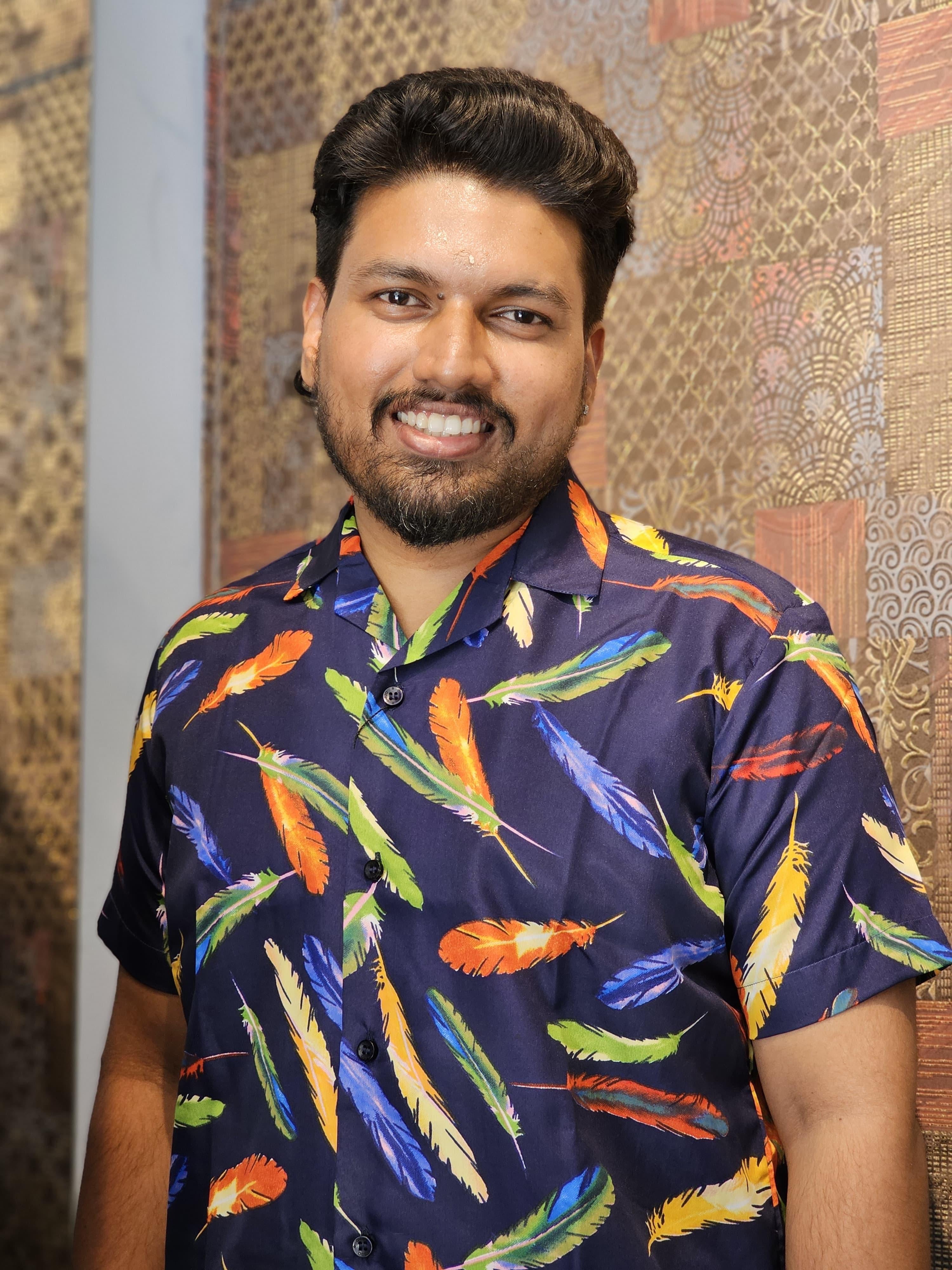 Feather Printed Cuban Collar Shirt