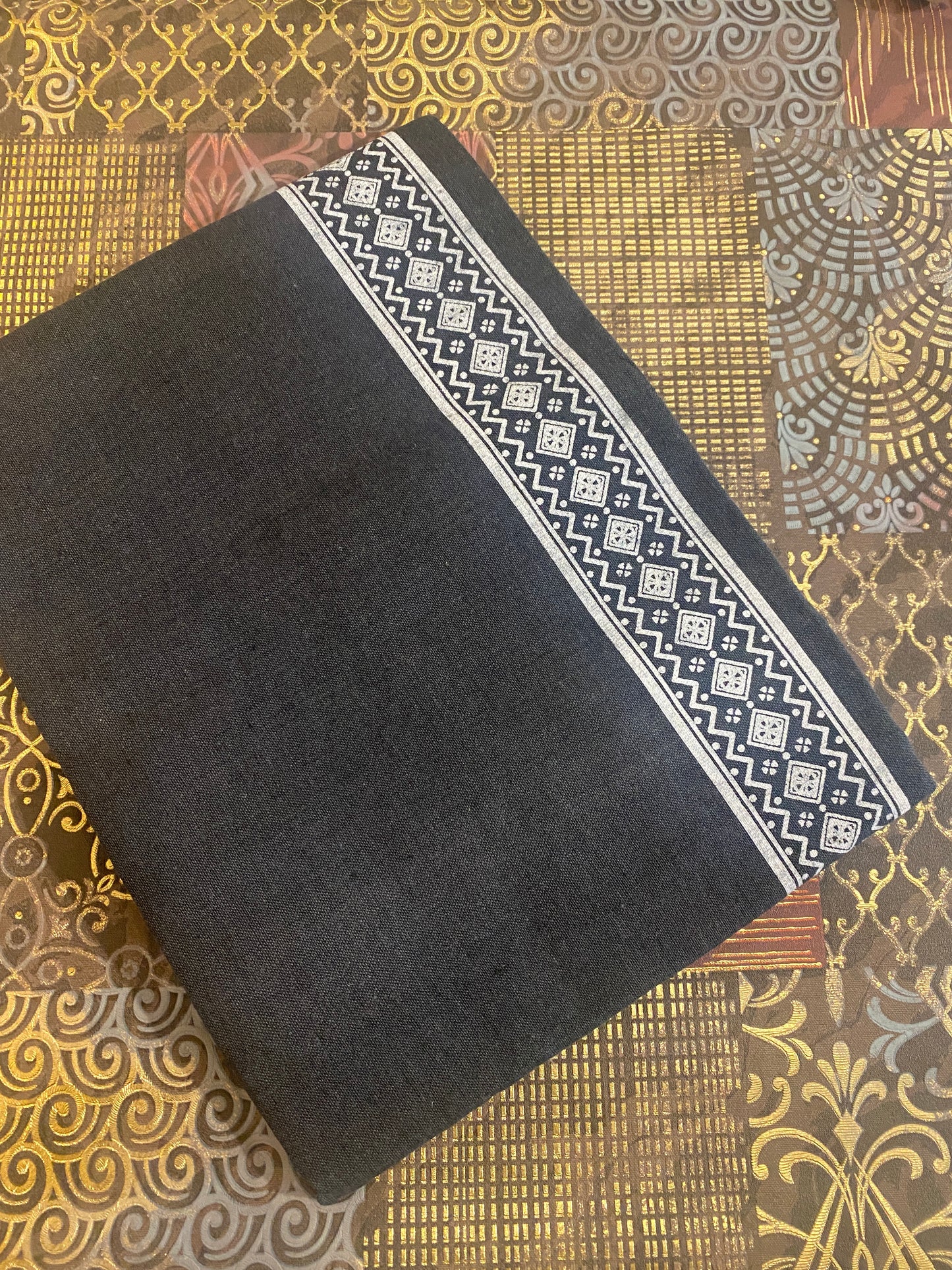 Colour Dhothi With Printed Kara