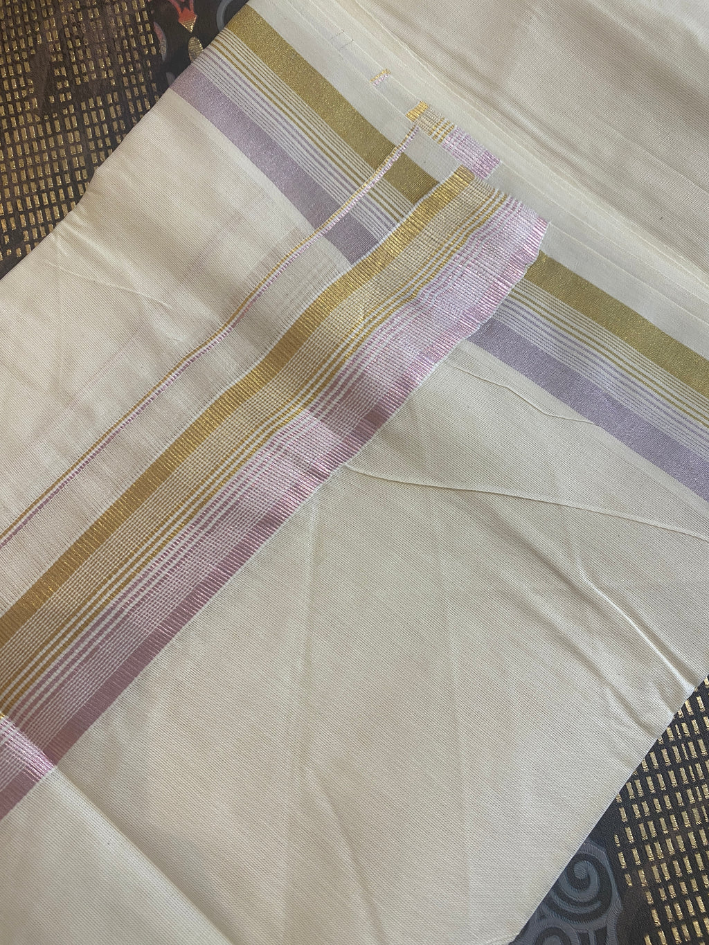 Hemaruna - Handloom Double Dhothi ( Golden & Rose Gold Zari )