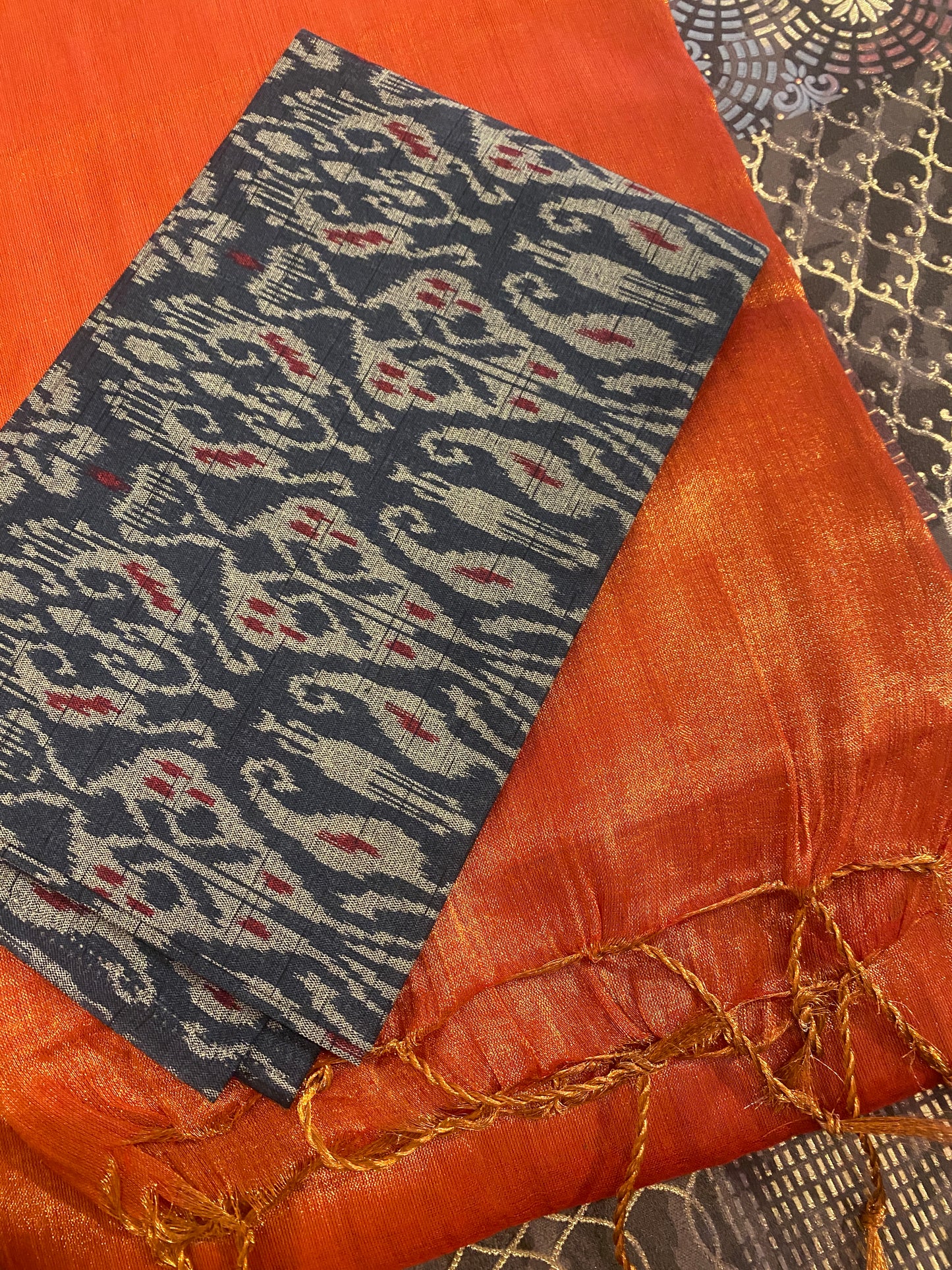 Soft Tissue Saree WIth Blouse