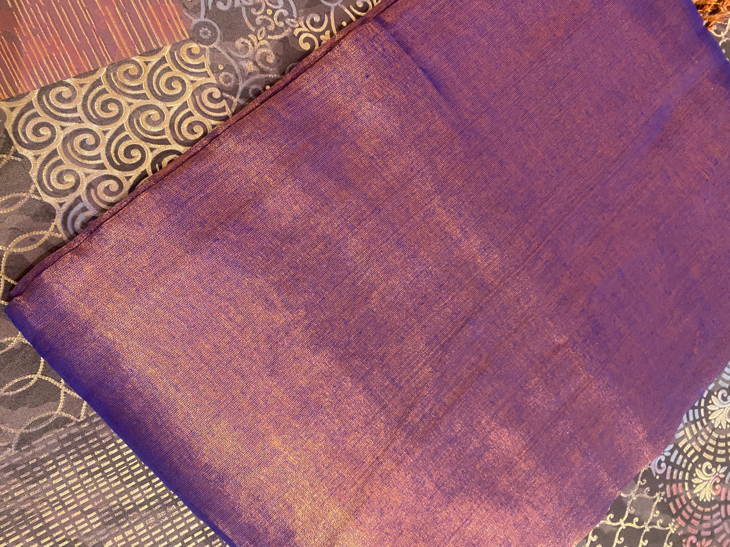 Soft Tissue Saree With Blouse