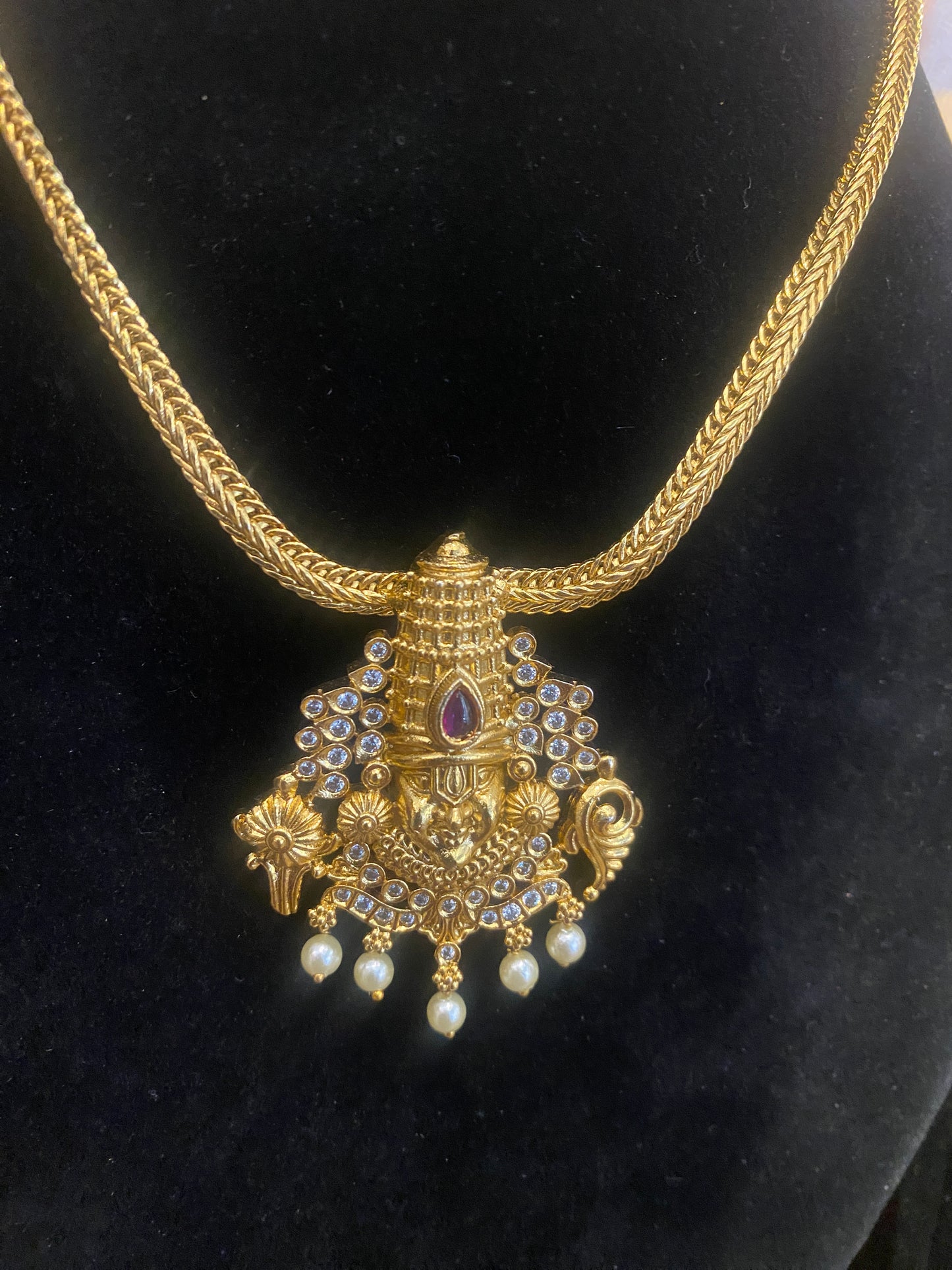 Venkatachalapathy Necklace  Set