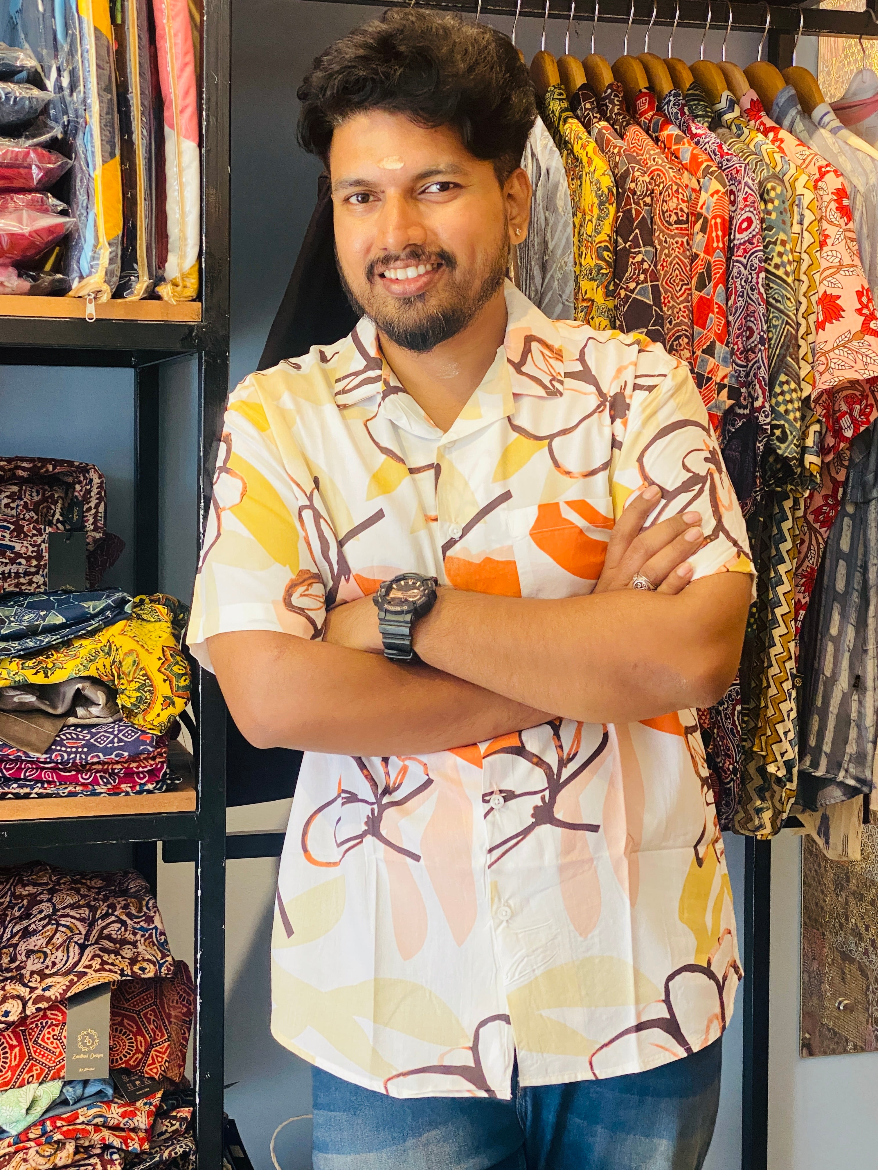 BeZyD BOTANICA - White Premium Rayon Floral Shirt