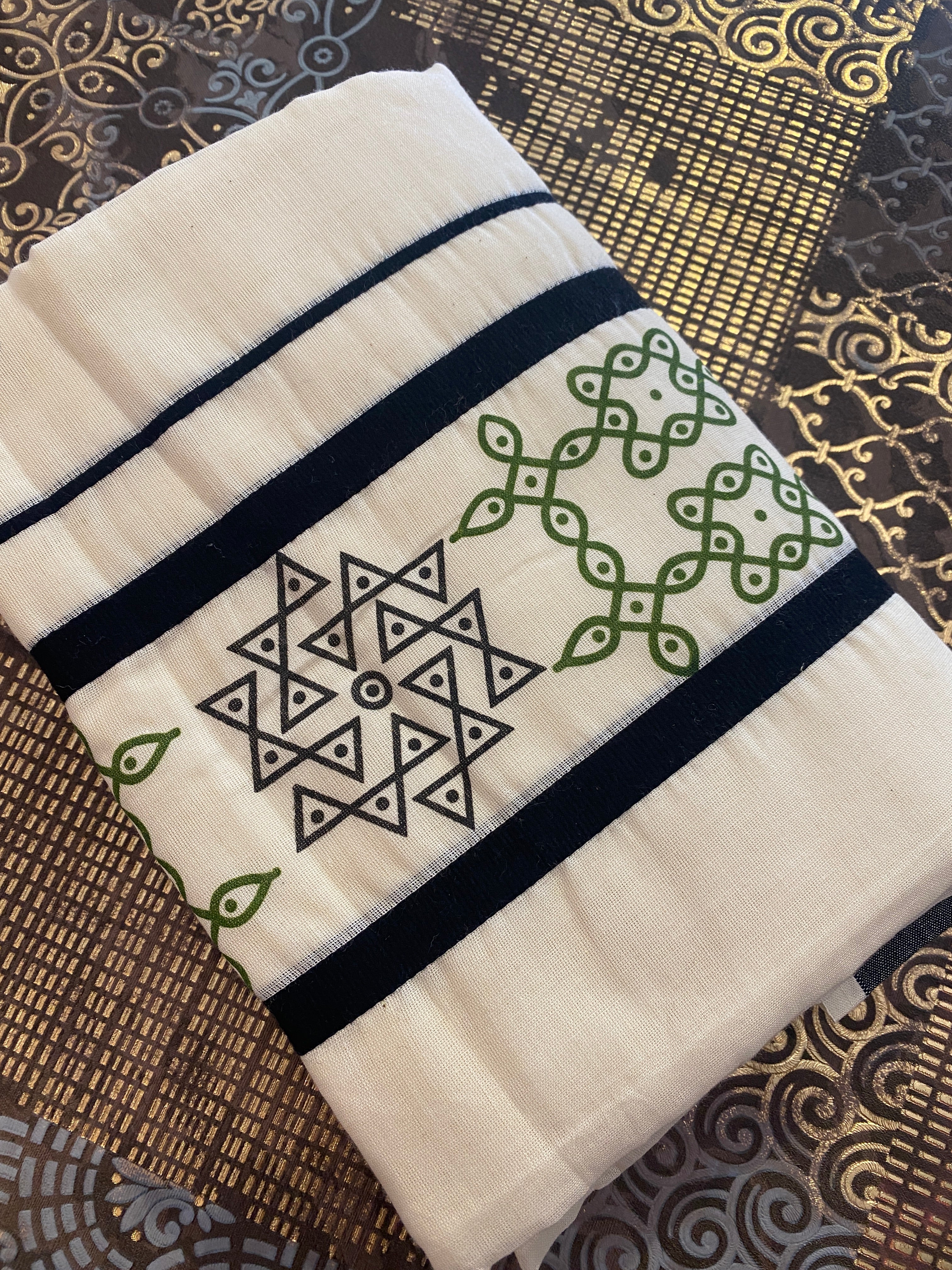 Kolam Printed Set Mundu (2.8 Mtrs)