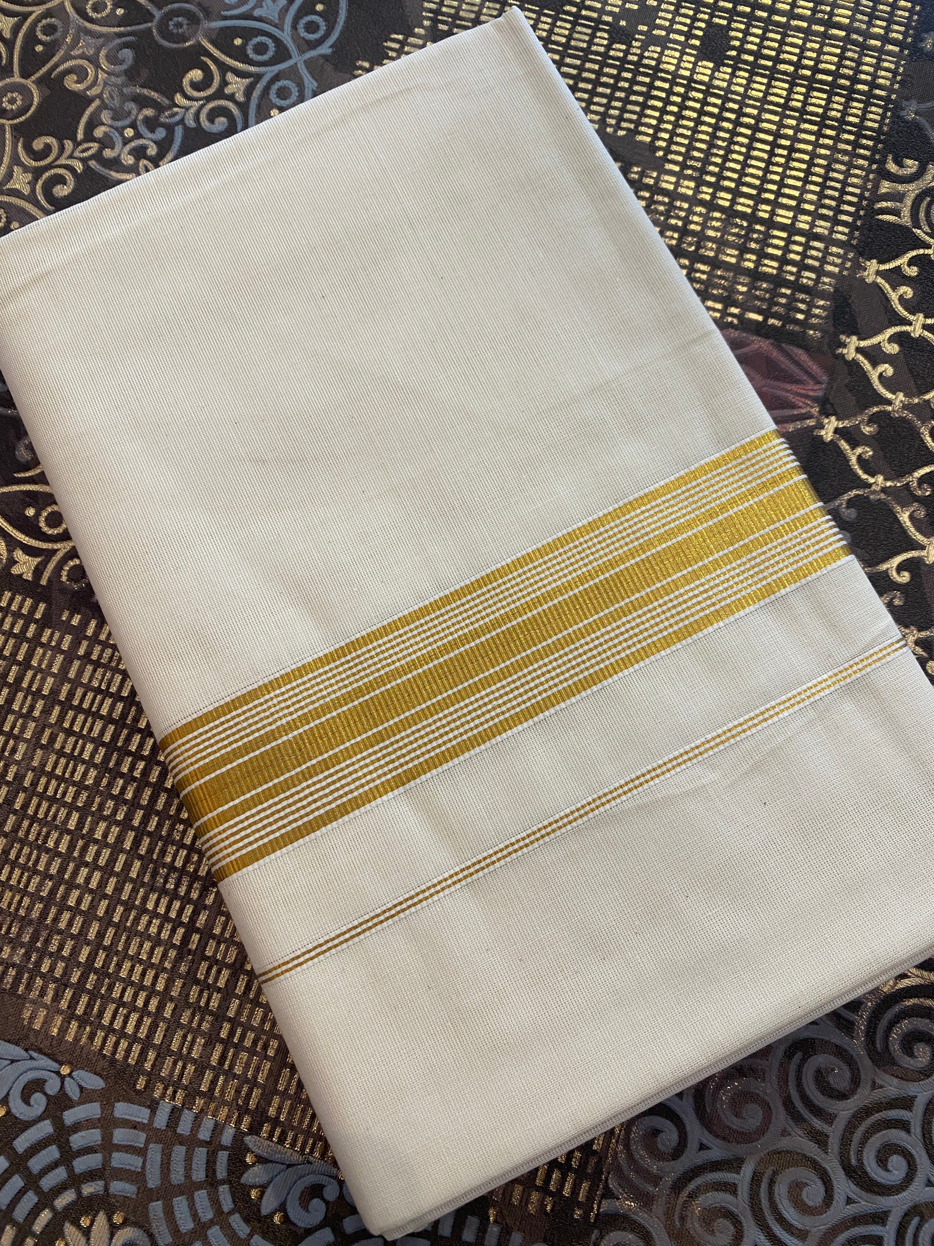 Hiranya H007 – Golden Kasavu Dhoti