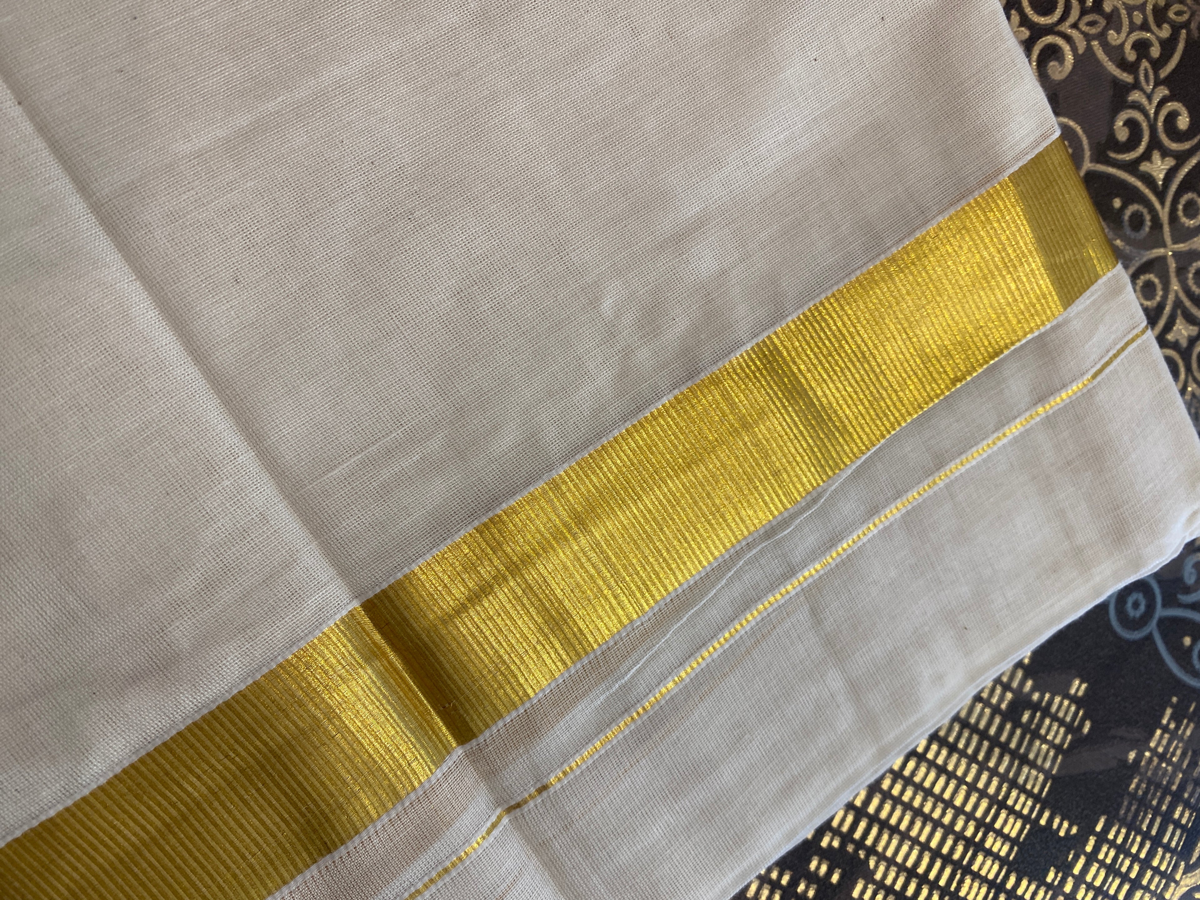 Hiranya H008 – Golden Kasavu Dhoti