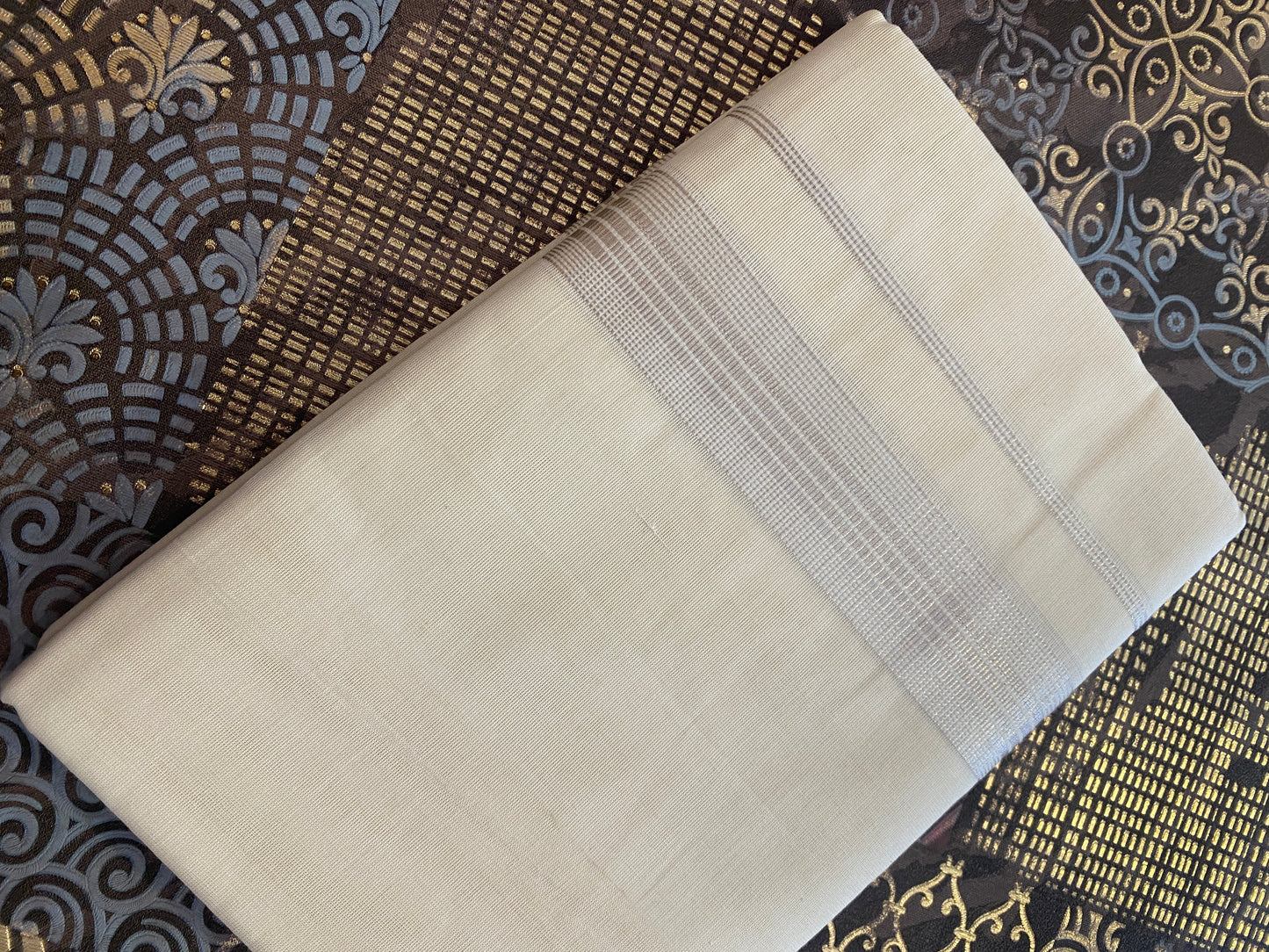 Rajatha R001 - Silver Zari Border Dhoti
