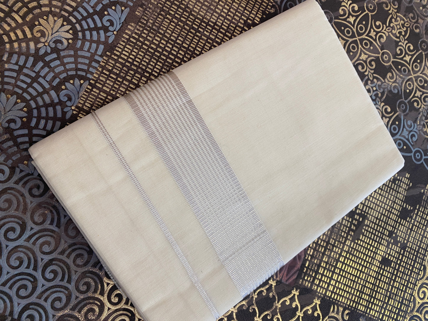 Rajatha R002 - Silver Zari Border Dhoti