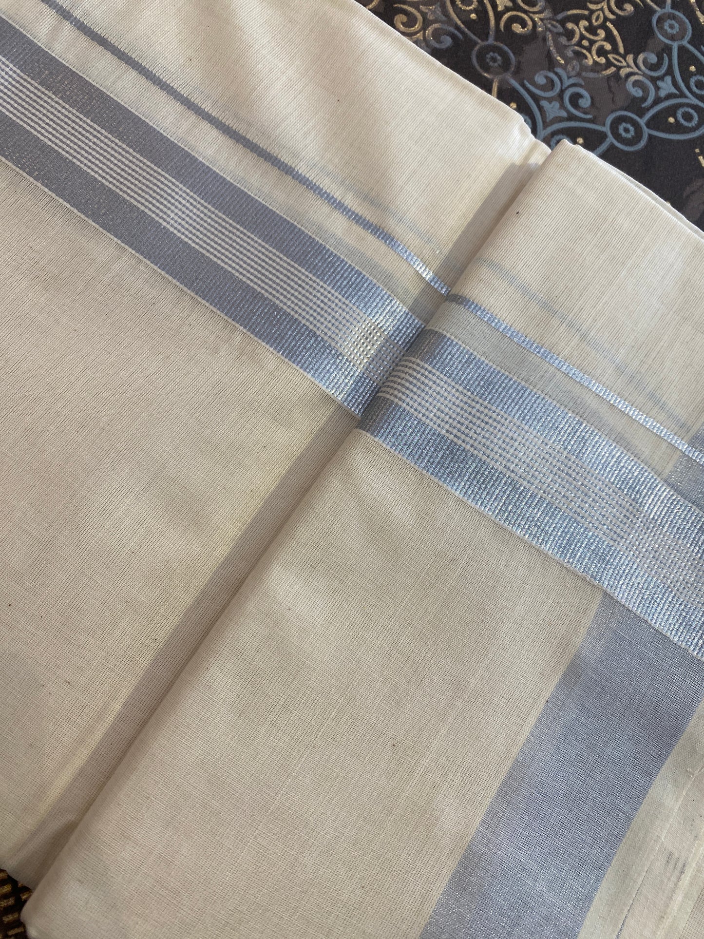Rajatha R004 - Silver Zari Border Dhoti