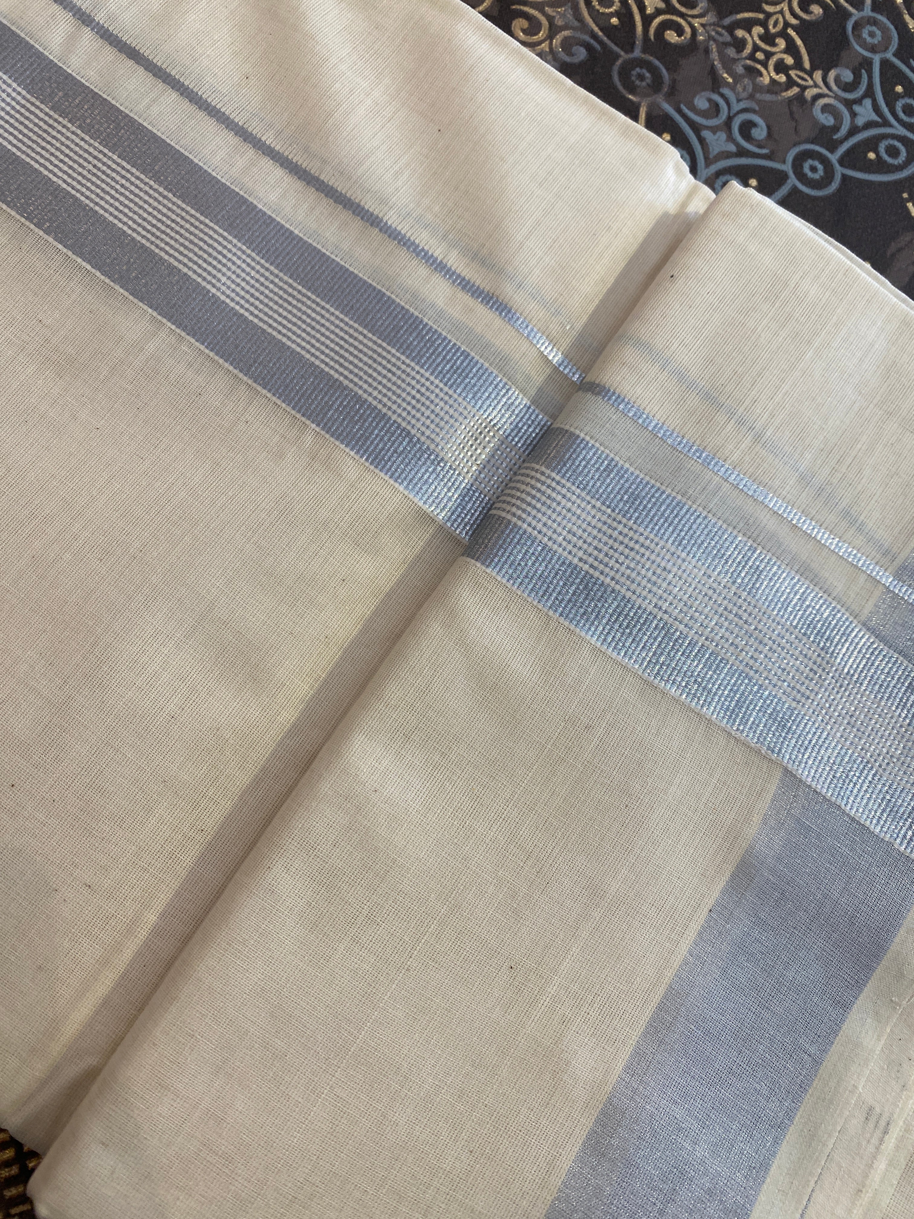 Rajatha R004 - Silver Zari Border Dhoti