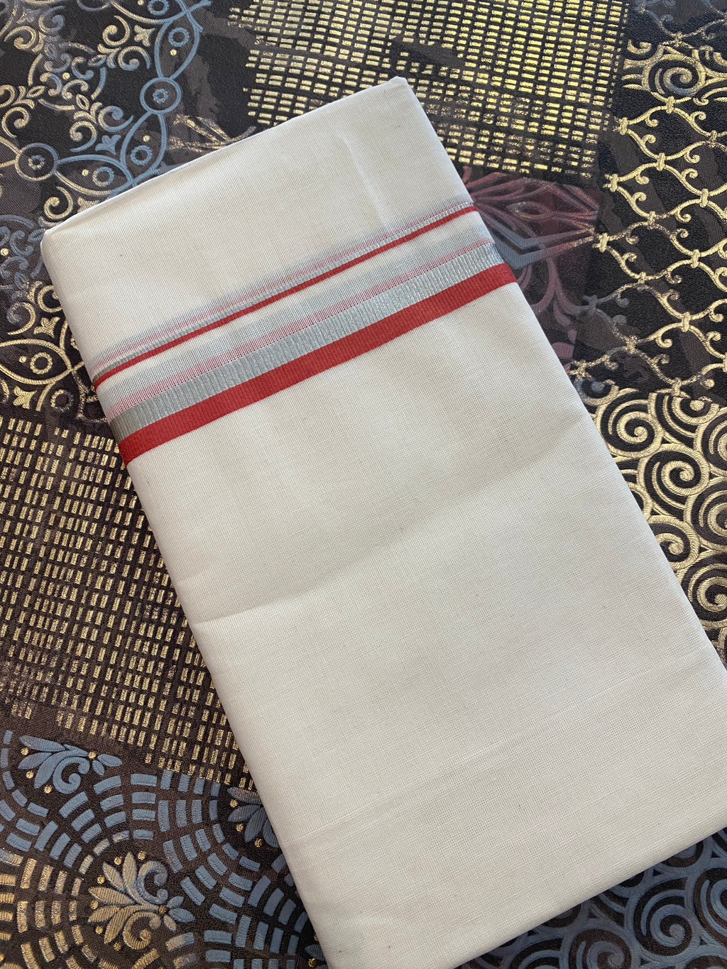 Rajatha R008 – Ruby Kara Silver Kasavu Dhoti