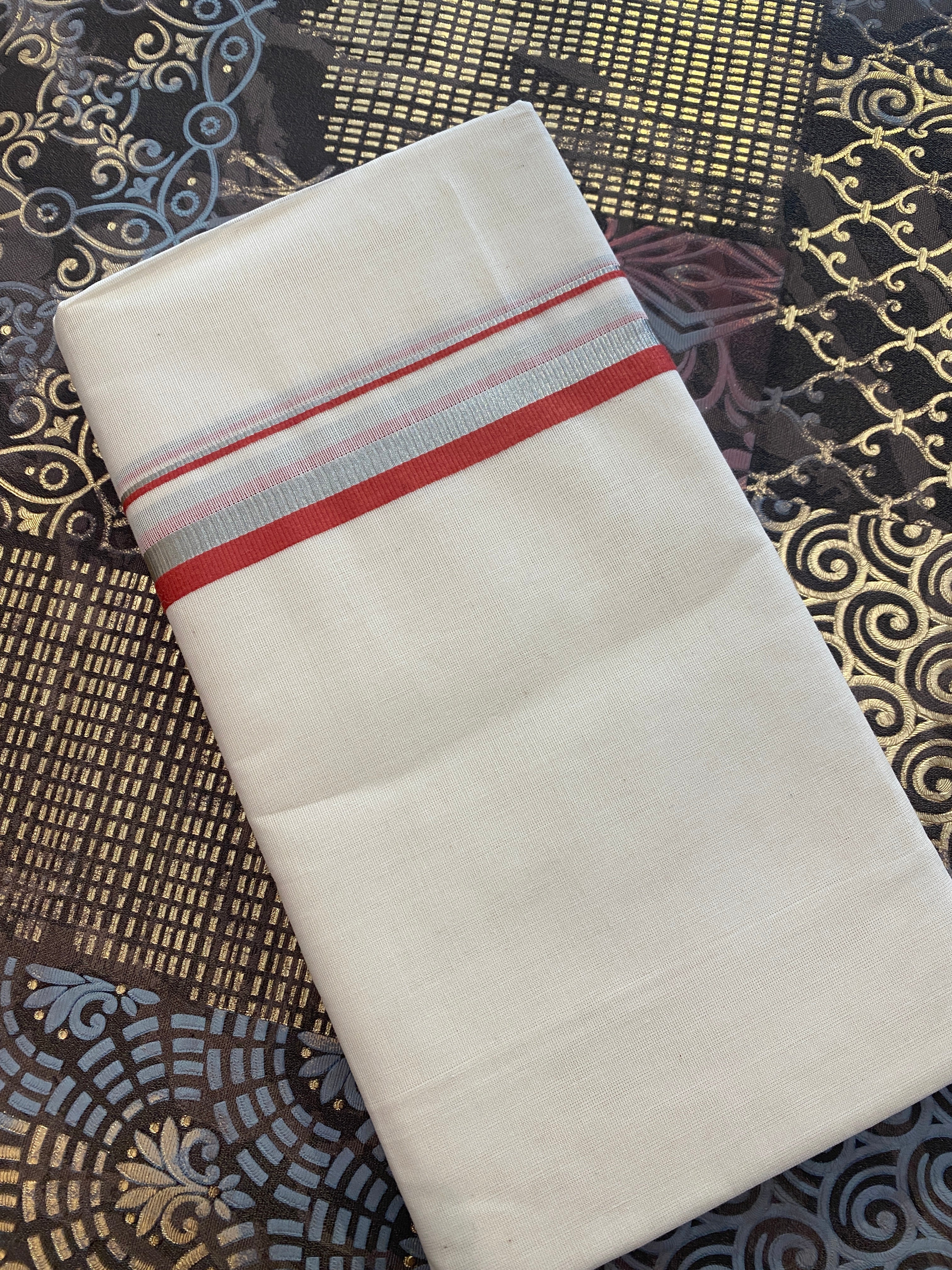 Rajatha R008 – Ruby Kara Silver Kasavu Dhoti