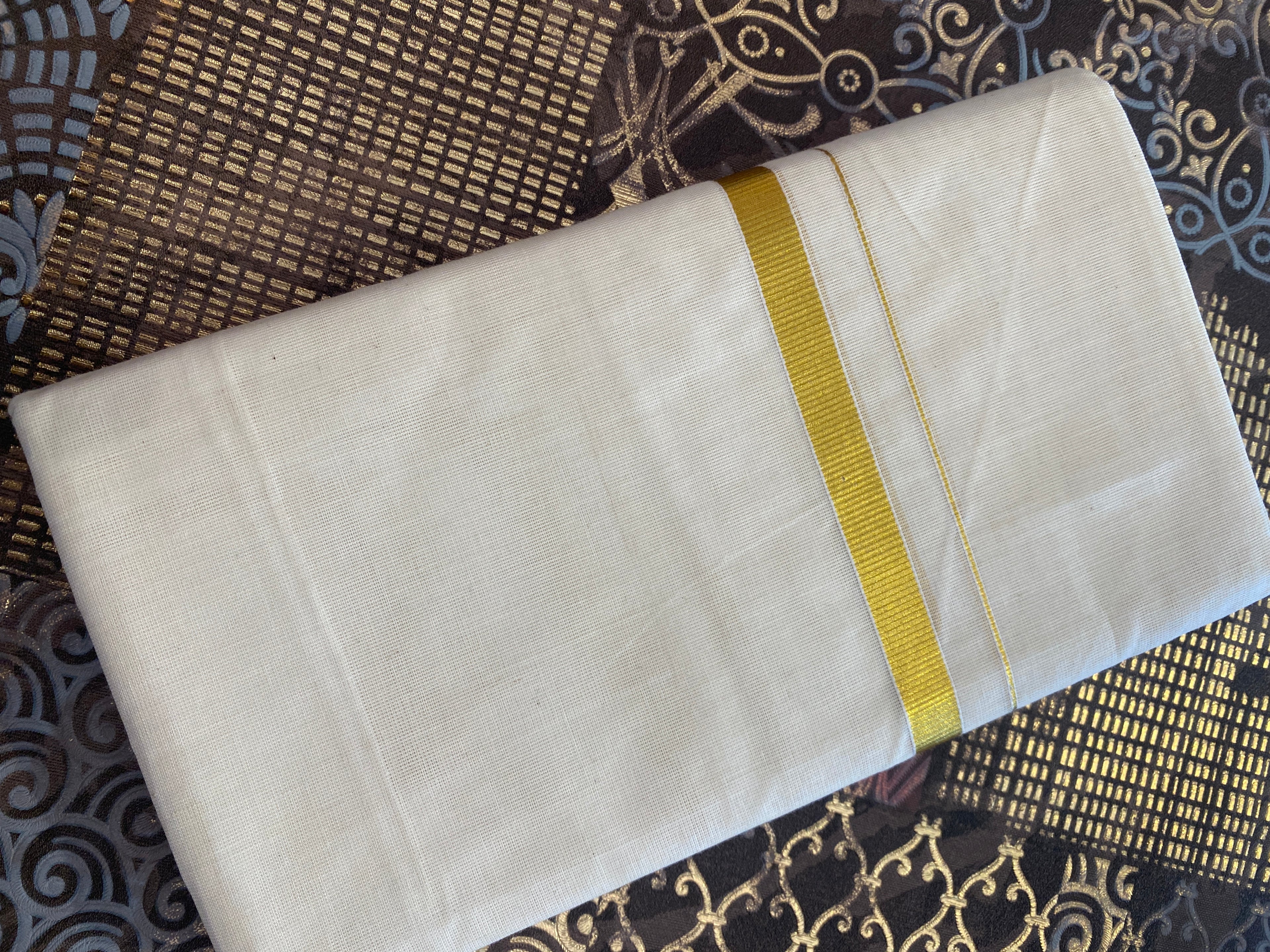 Hiranya H009 – Golden Kasavu Dhoti