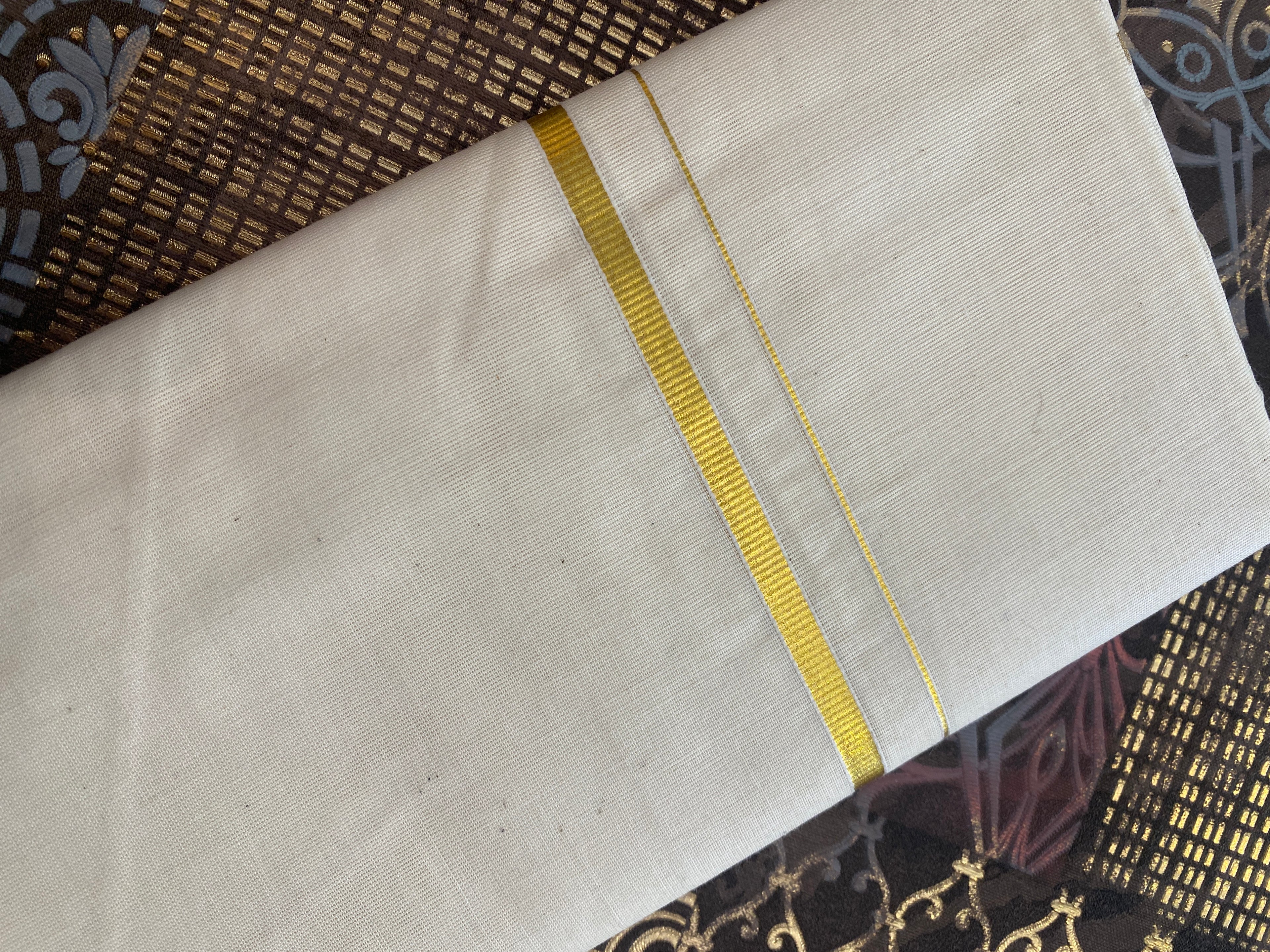 Hiranya H011 – Golden Kasavu Dhoti