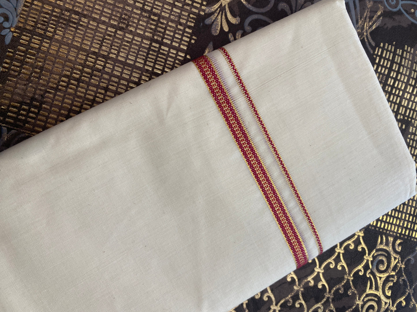 Hiranya H012 – Golden Kasavu Dhoti