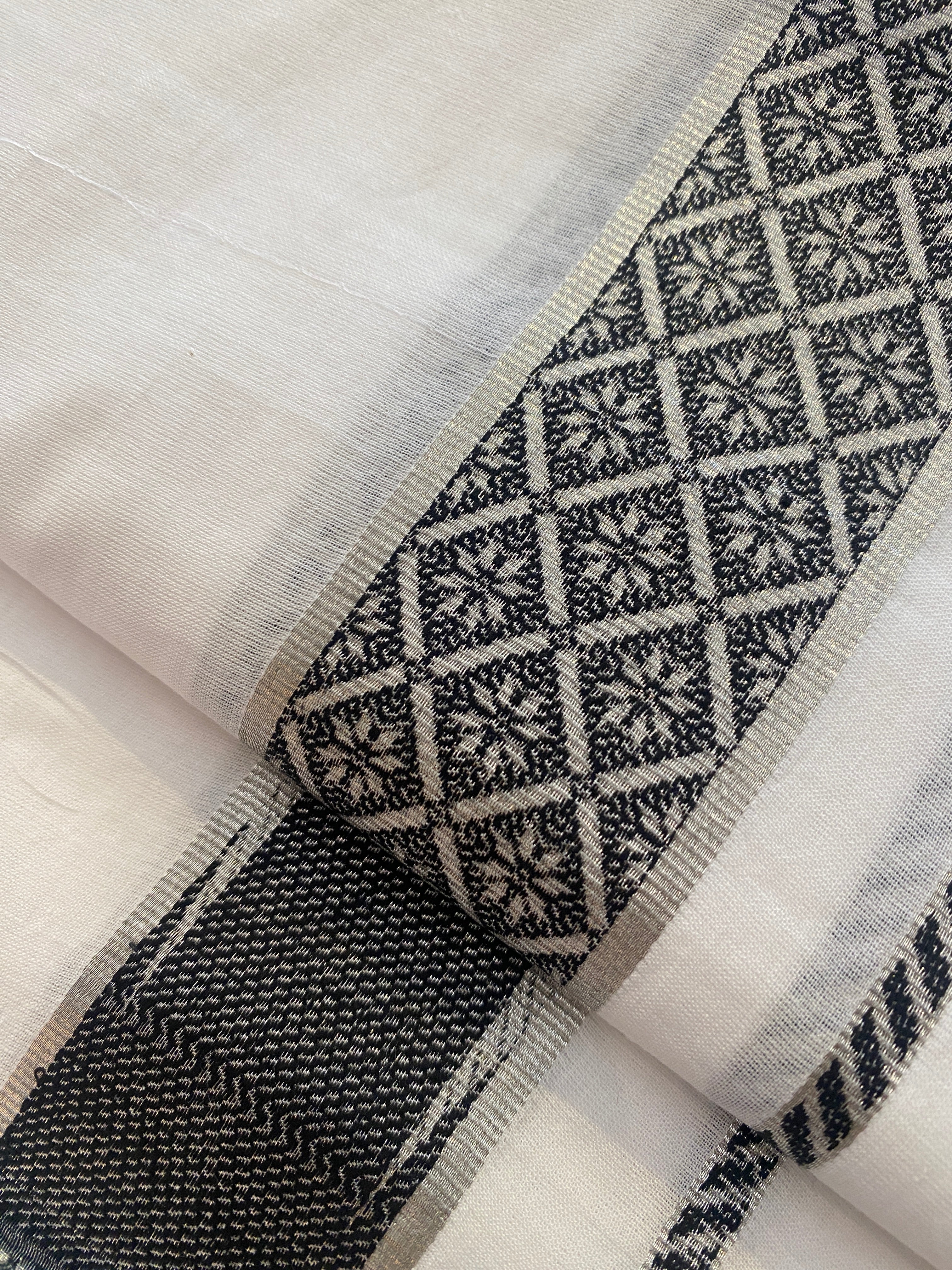 Rekha RK002 – Premium Cuttikara Double Dhoti
