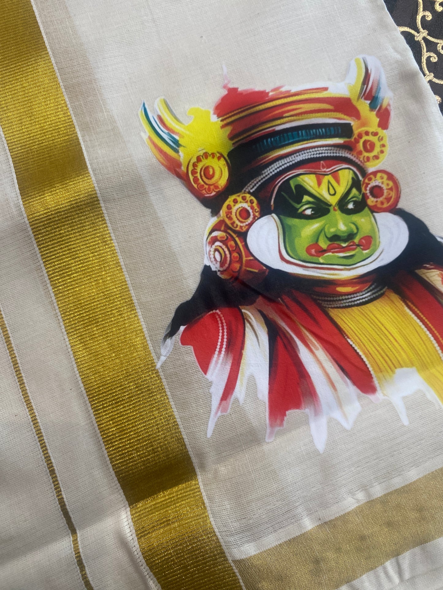 Hiranya K001 – Kathakali Heritage Edition Dhoti