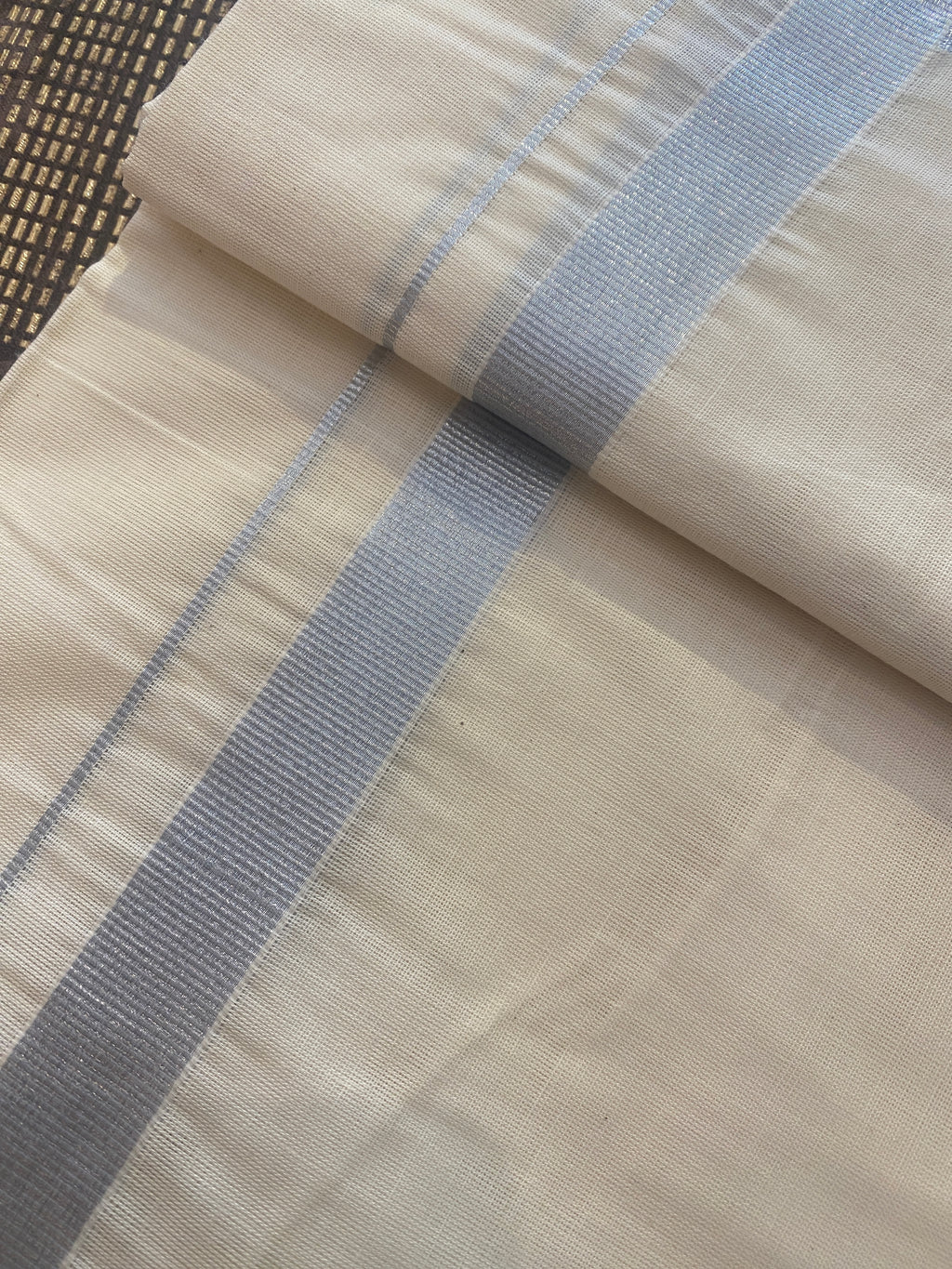 Rajatha R007 - Silver Zari Border Dhoti