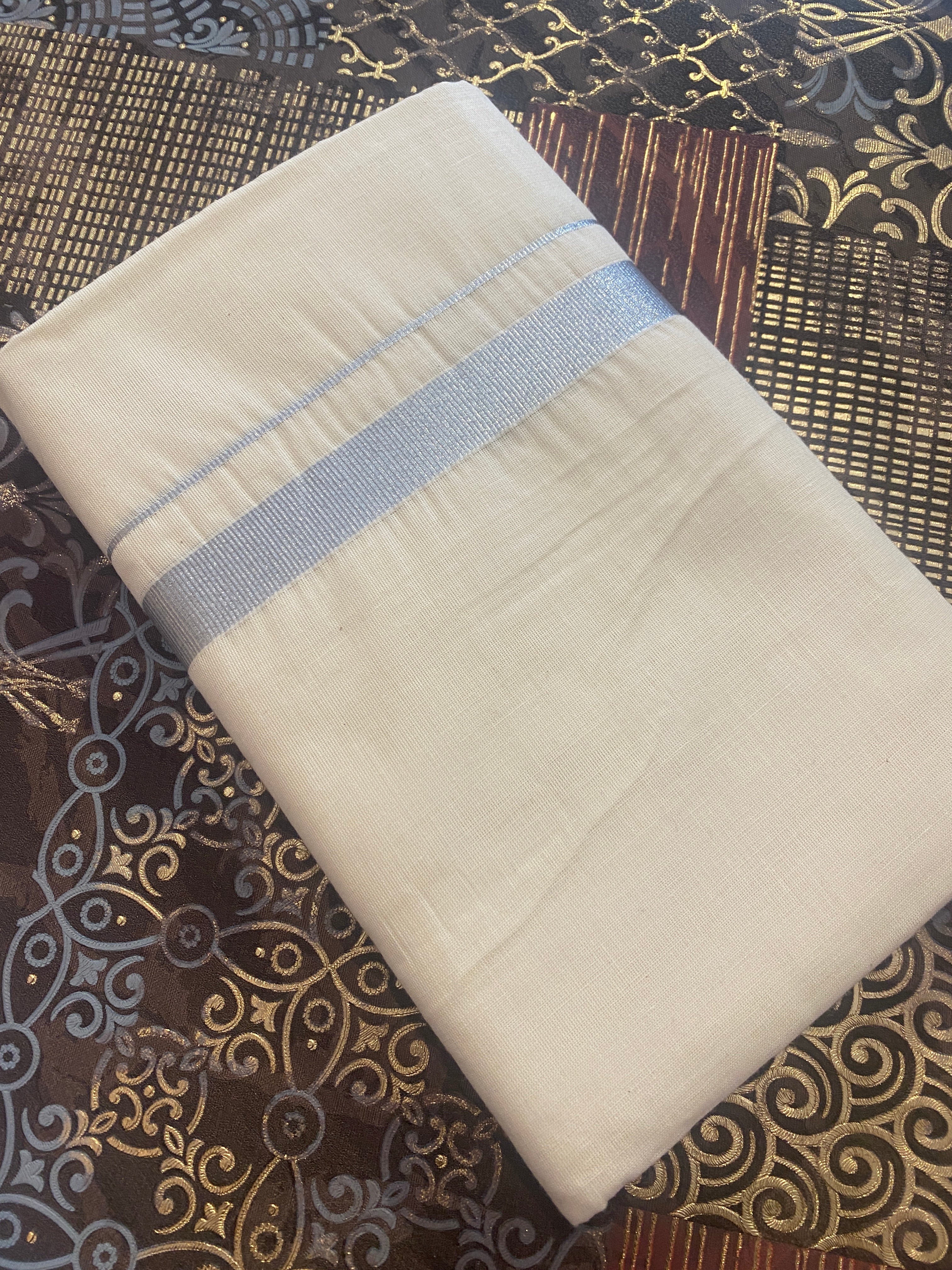 Rajatha R007 - Silver Zari Border Dhoti